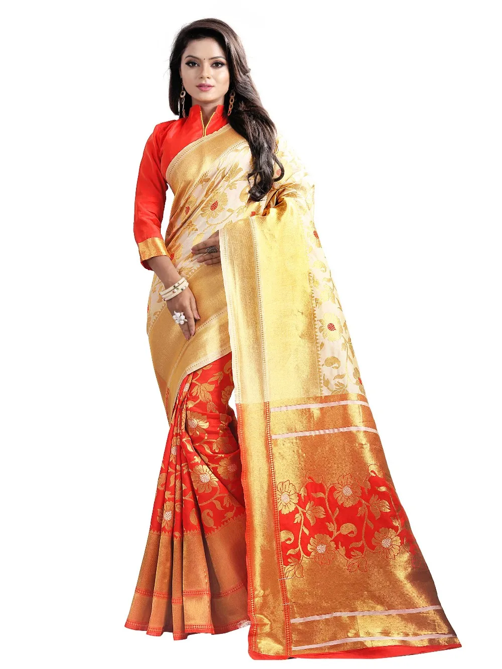 Сари индийское купить. Сари шелковые. Индийские Сари красивые. Индийский шелк платье. Современные индийские Сари.