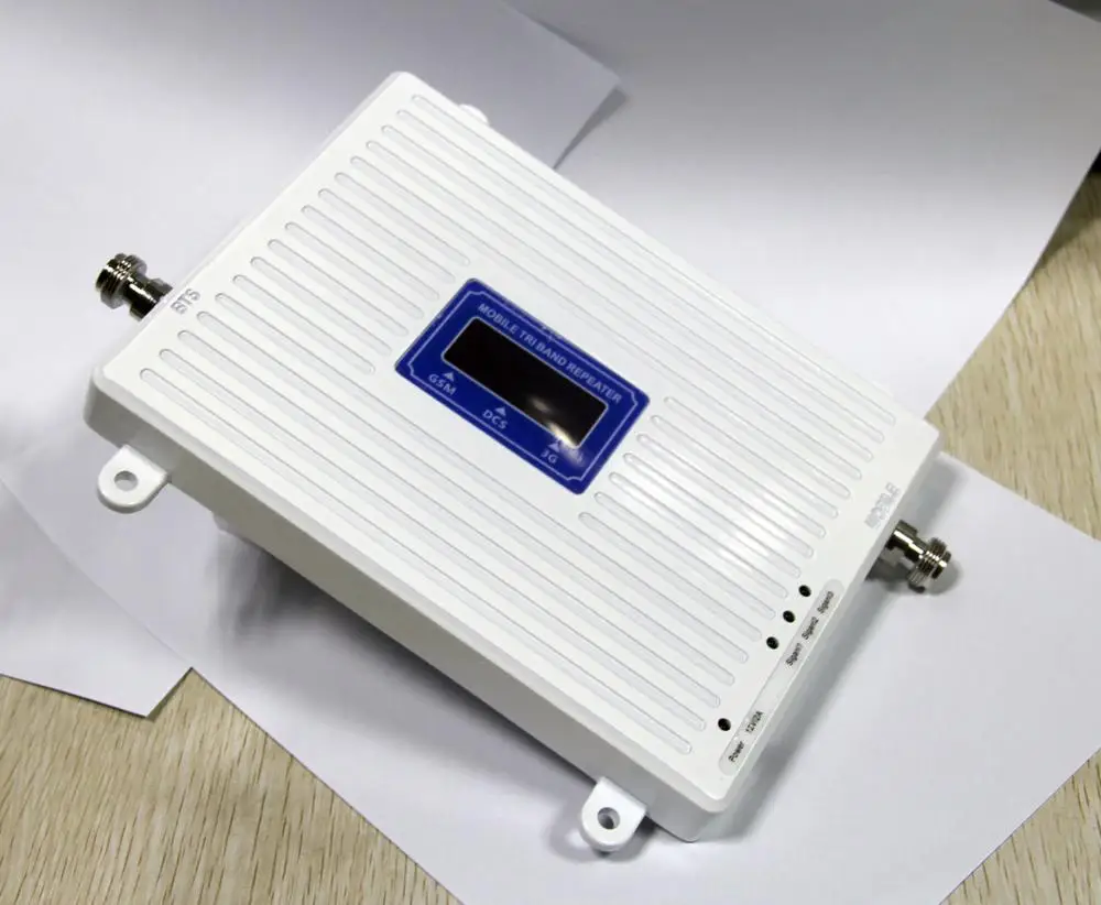 Cheapest 2g 3g 4g Mobile Tri Band Signal Booster Repeater,900 1800 2100