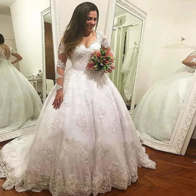 Princess Cut Big Boobs Tulle Fabric Bridal Gowns Lace Wedding