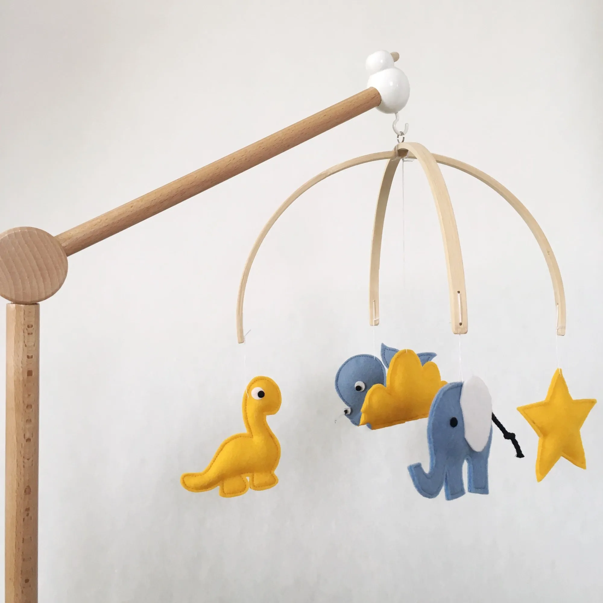 Baby Crib Mobile Nursery Ceiling Mobile Developmental Crib Toy Baby