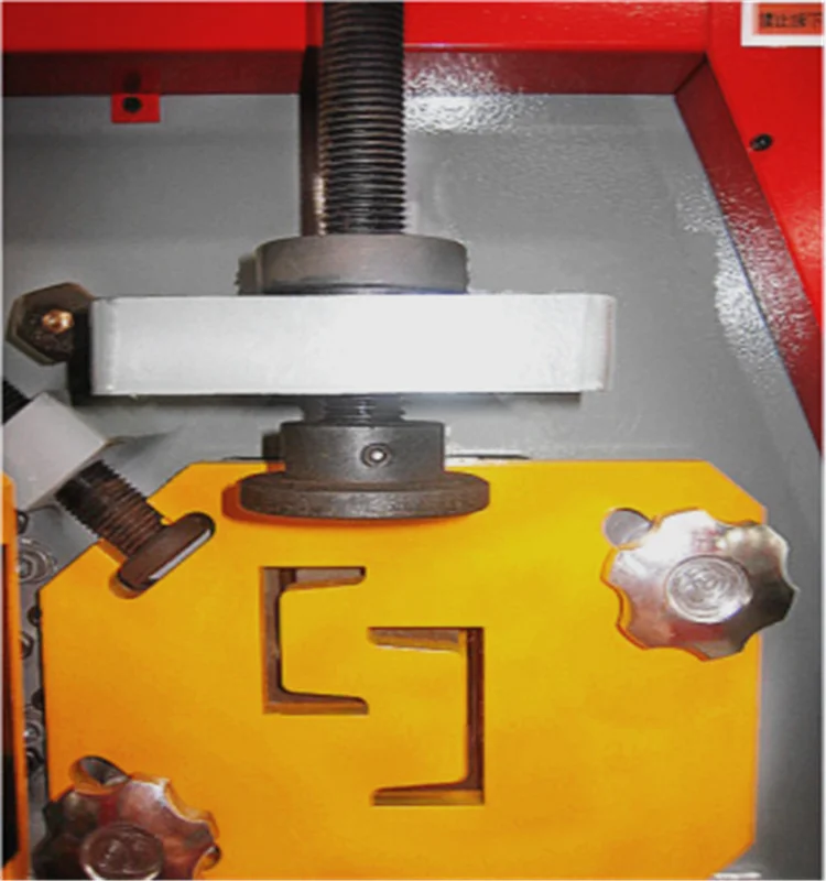 metal hole punching machine