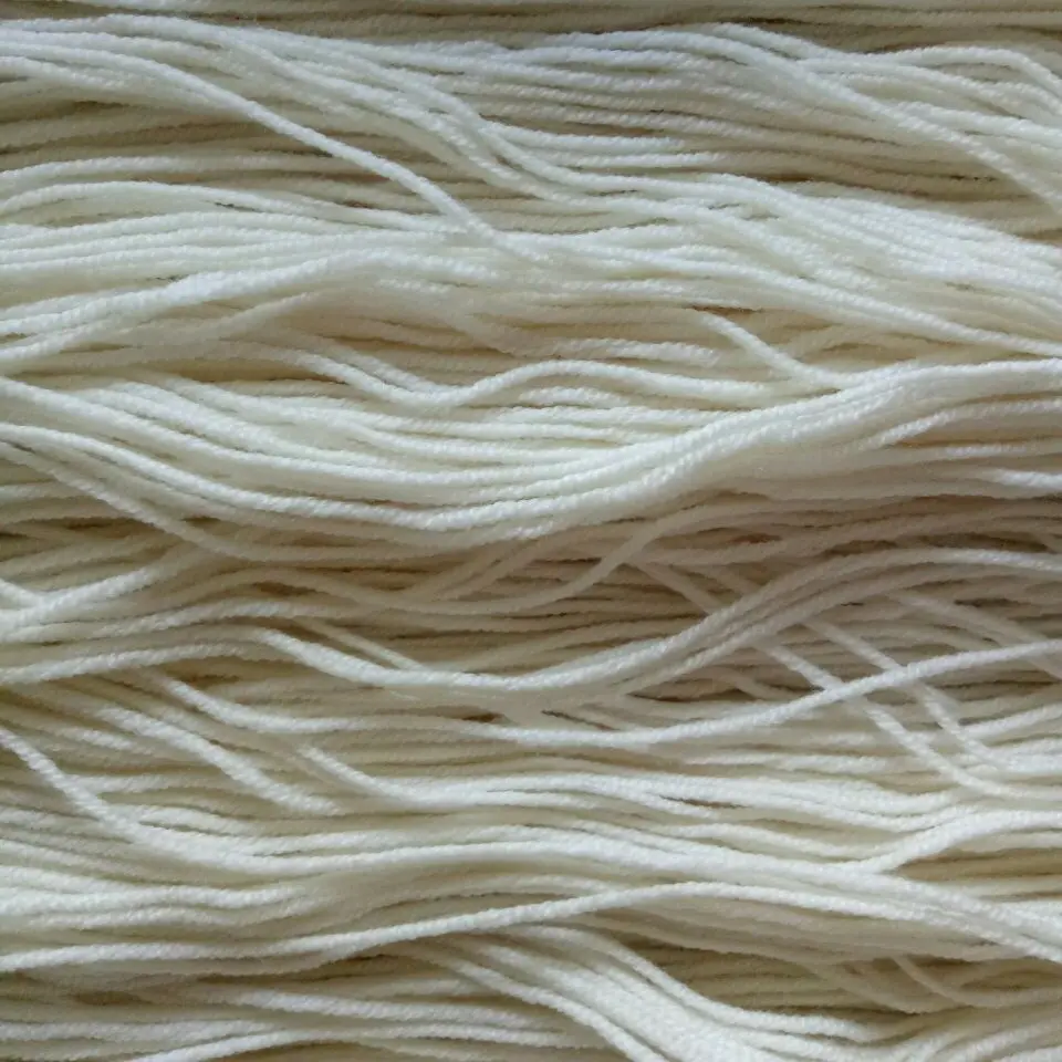 cashmerino aran 02.jpg