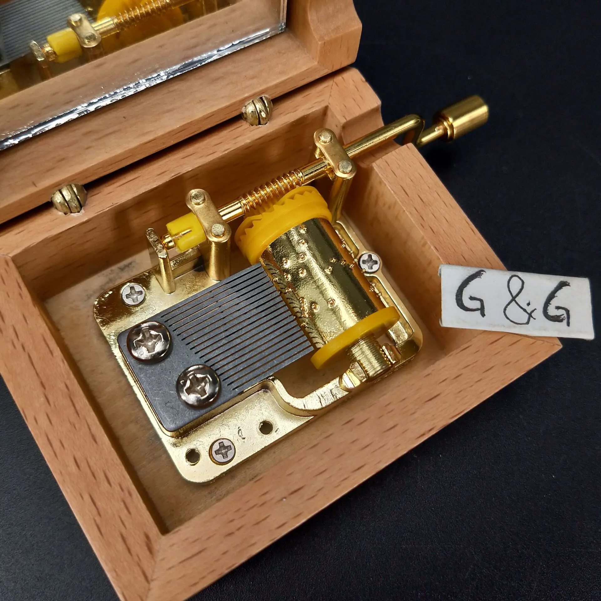 Custom Hand Crank Beech Wood Box Yunsheng Music Box With Mirror Buy