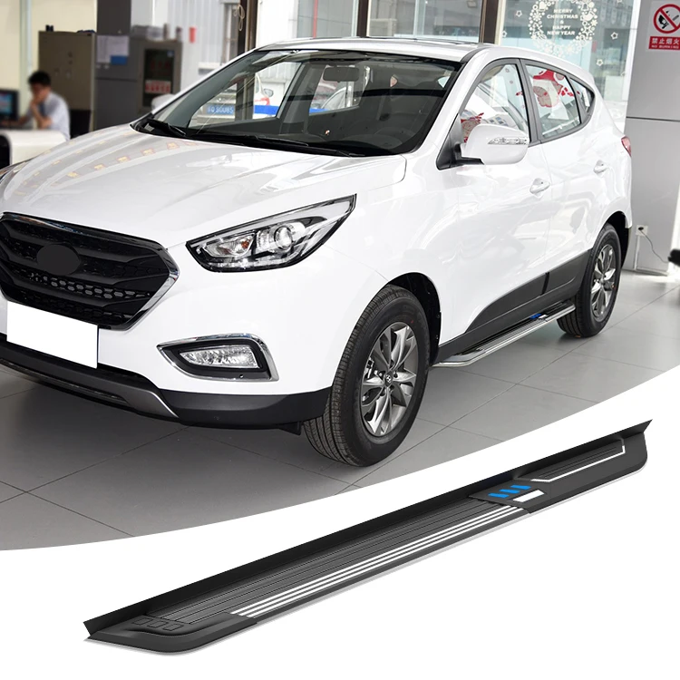 Подножки хендай. Стекло Хендай Туксон. Hyundai Tucson 2012. Hyundai ix35 аксессуары на машину. Хёндай Туссан 2022 защита бампера.