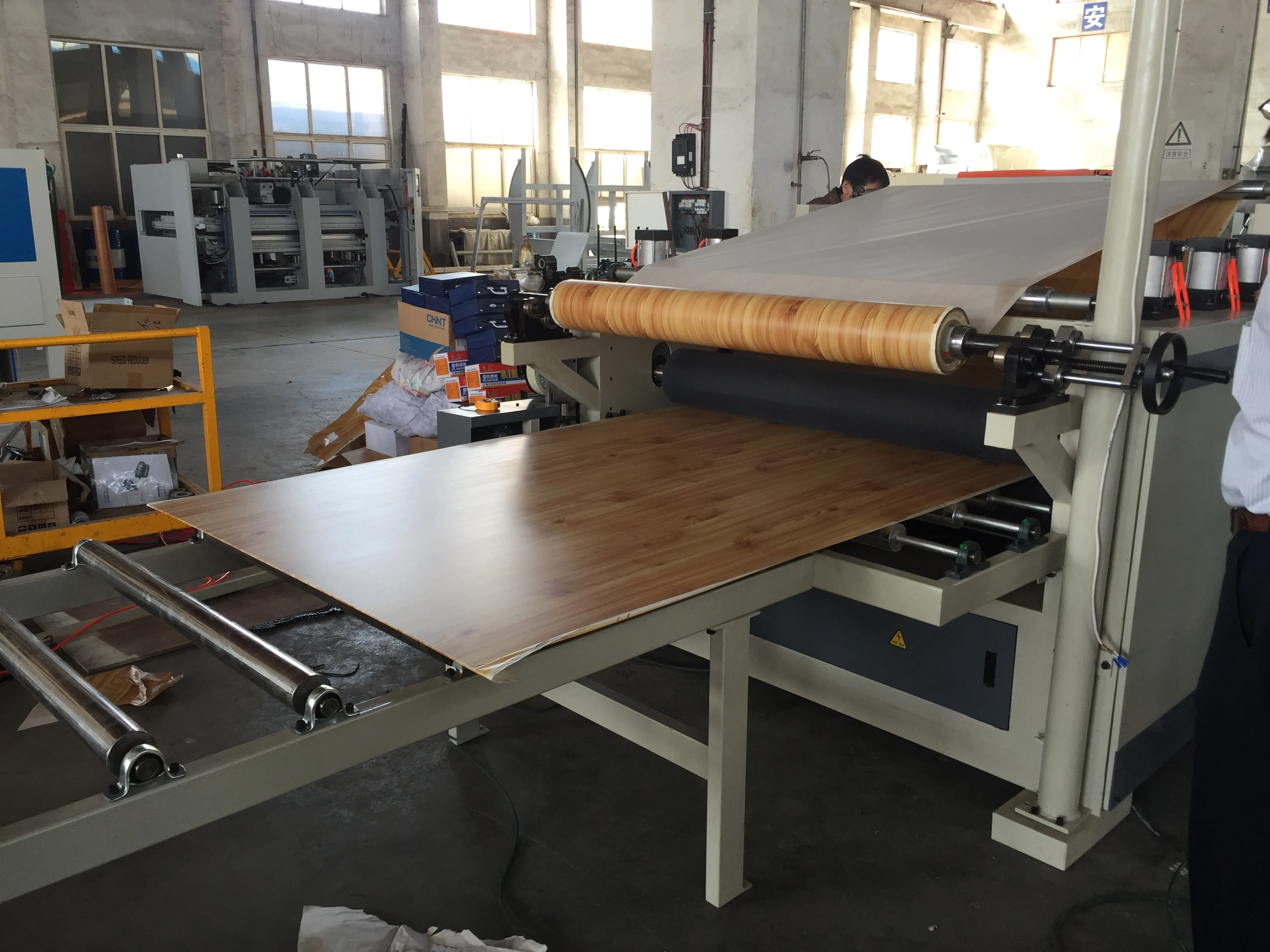 木工机械纸 pvc 贴膜层压覆膜机
