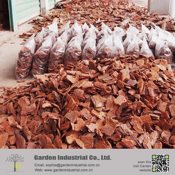 Soil Mulching Product Pine Bark Wood Chips Buy Garden Decoration