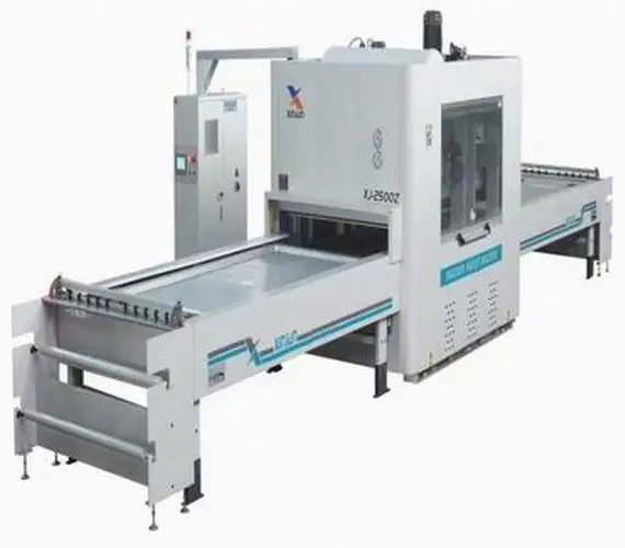 
PVC Foil Laminating Machine Vacuum Membrane Press Laminating Machine For Wardrobe Kitchen Cabinet Door Making 2730 mm 