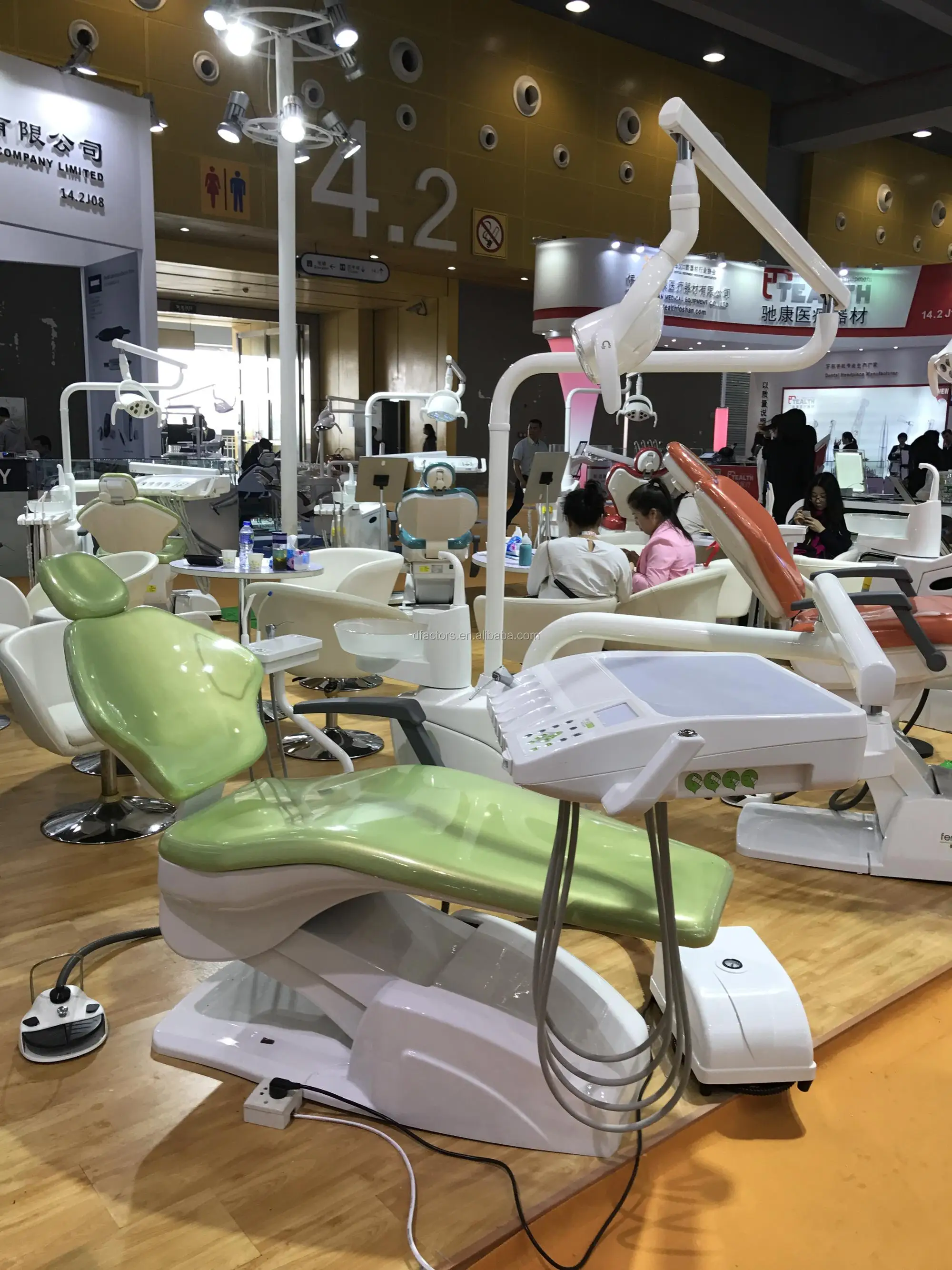 Fengdan Cheap Apple Dental Chair Dental Surgery Chair For Philippines
