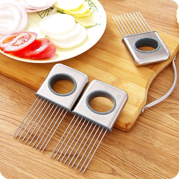 1pc Stainless Steel Fruit & Vegetable Slicing Holder With Meat