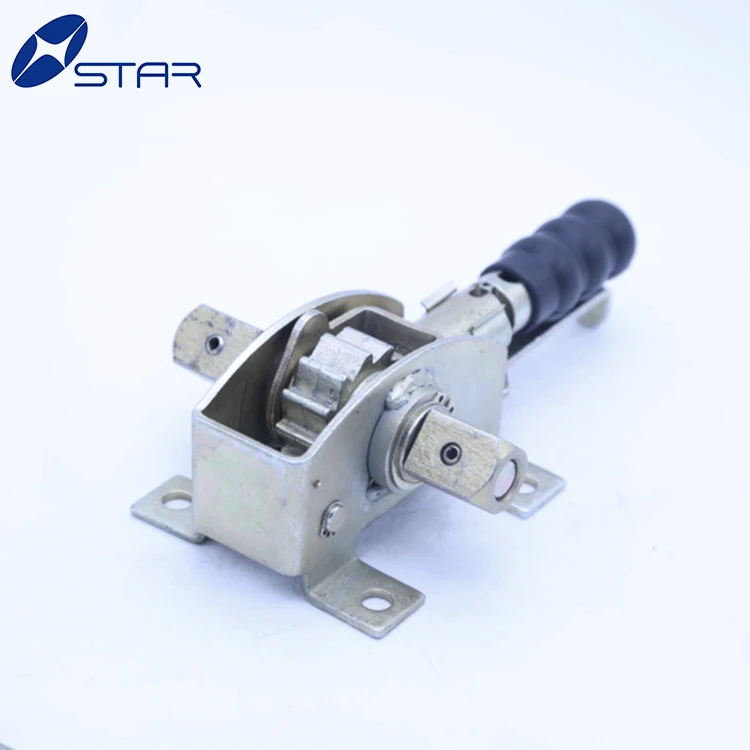 Trailer curtain side strapping ratchet tensioner