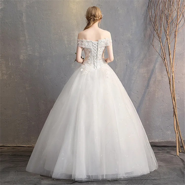 2019 Fashion Styles off shoulder Women Wedding dress Floor Length Vintage Applique Women Bridal Gown