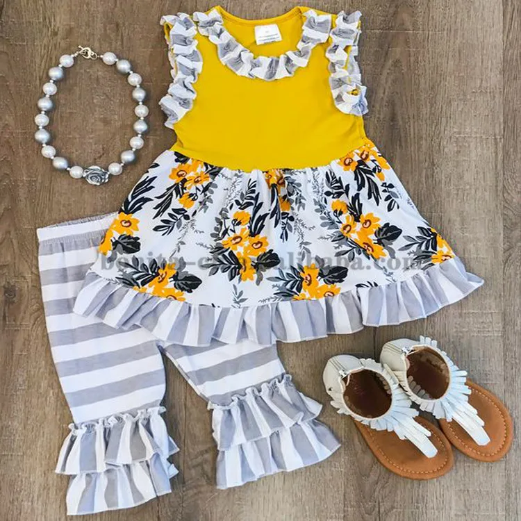 Popular Summer Toddler Girl 2pc Capri Set Floral Ruffle Little Girl
