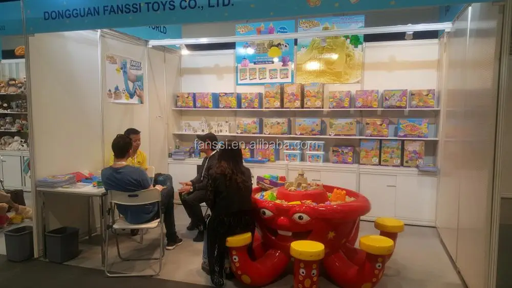 HK Mega Toys Show 2.jpg