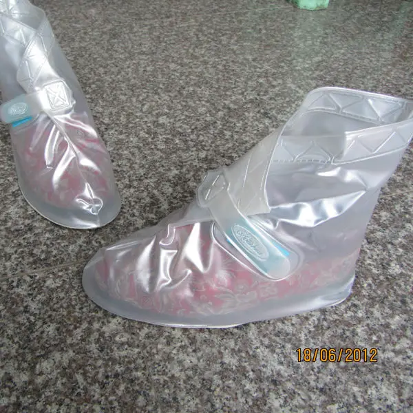 shoe cover daiso