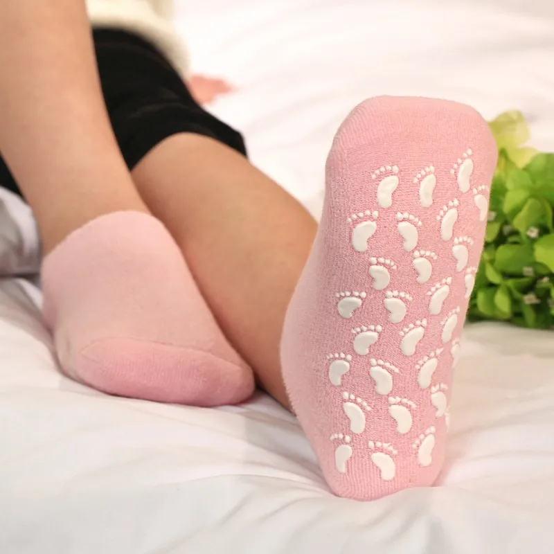 
Moisturizing and Peeling Gloves - Luxurious Soft Cotton with Thermoplastic Gel Lining Infused with Botanical Oils 