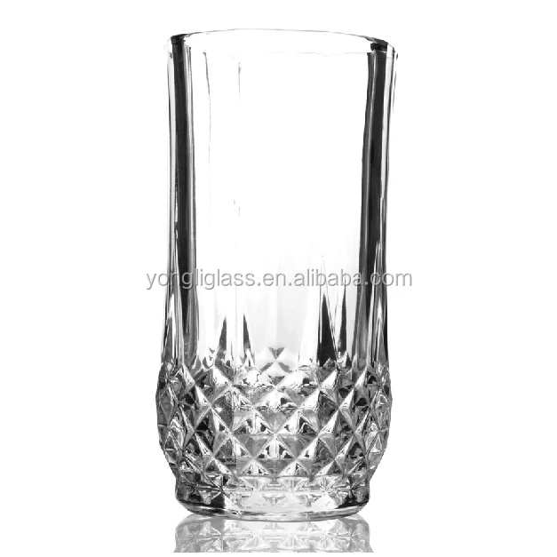 Factory direct sales cheap and creative pineapple shaped drinking glass cup
