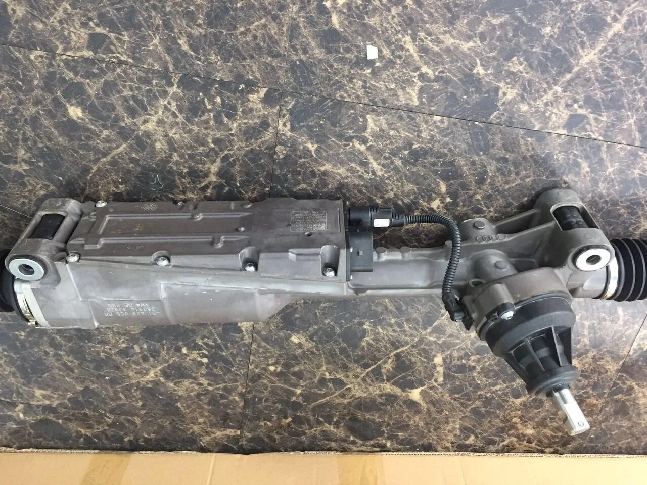 4G1423055AA/4G1423055BA/4G1423055BQ/4G1423055CS/4G1423105F ELECTRONIC steering rack for AUDI A6 IV/ A6 Avant (4G2,C7,4GC)/AUDI