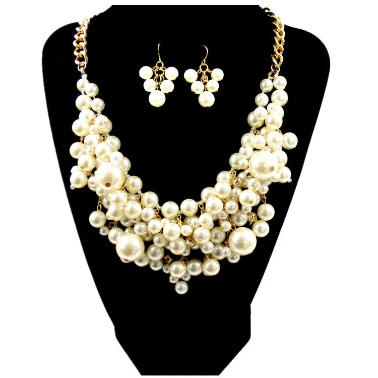 designs of jewellery in pearl