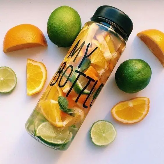 500ml Hot Sale Korea Plastic Custom Fruit Infuser Water Bottles With