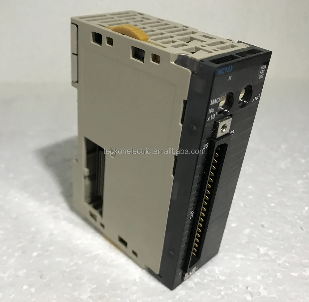 ☆新品☆ OMRON PLC CJ1W-NC233 2軸位置制御 NC装置 複数有 即納・送料