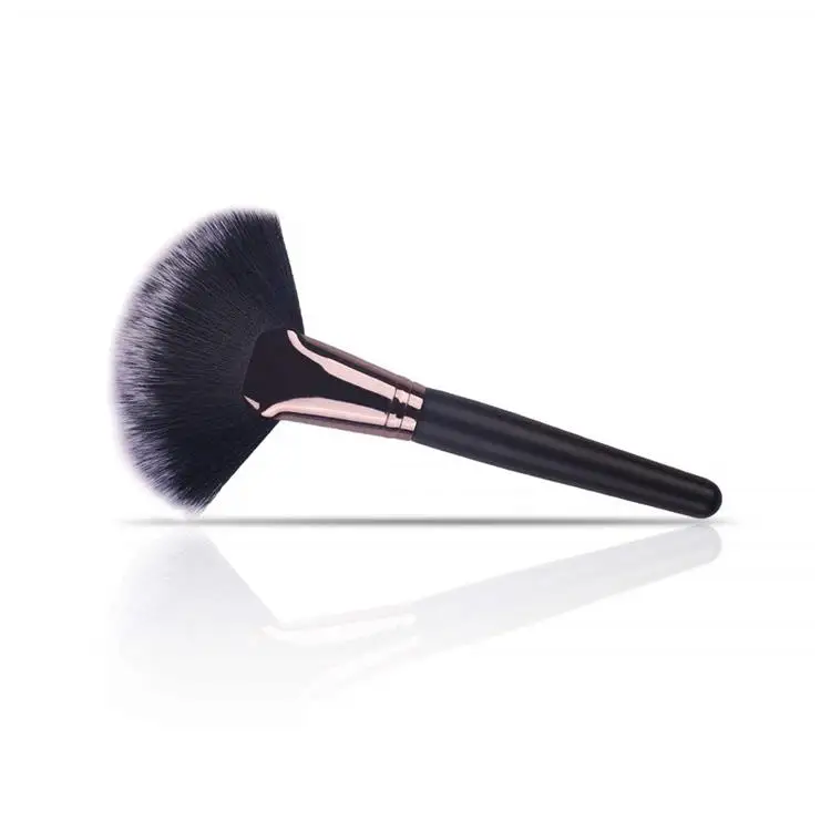 makeup tools.jpg