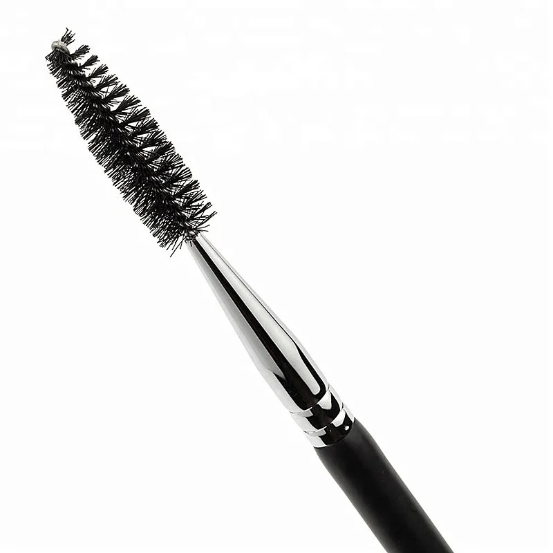 makeup brush.jpg