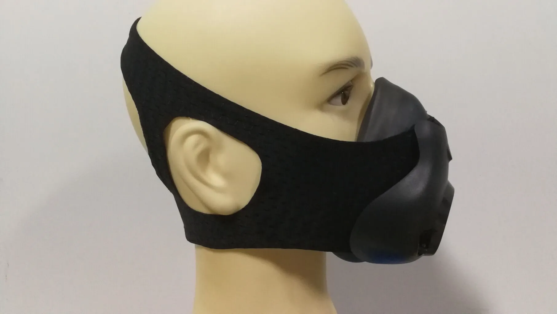 Outdoor and indoor sports oxygen resistance exercise face mask ...