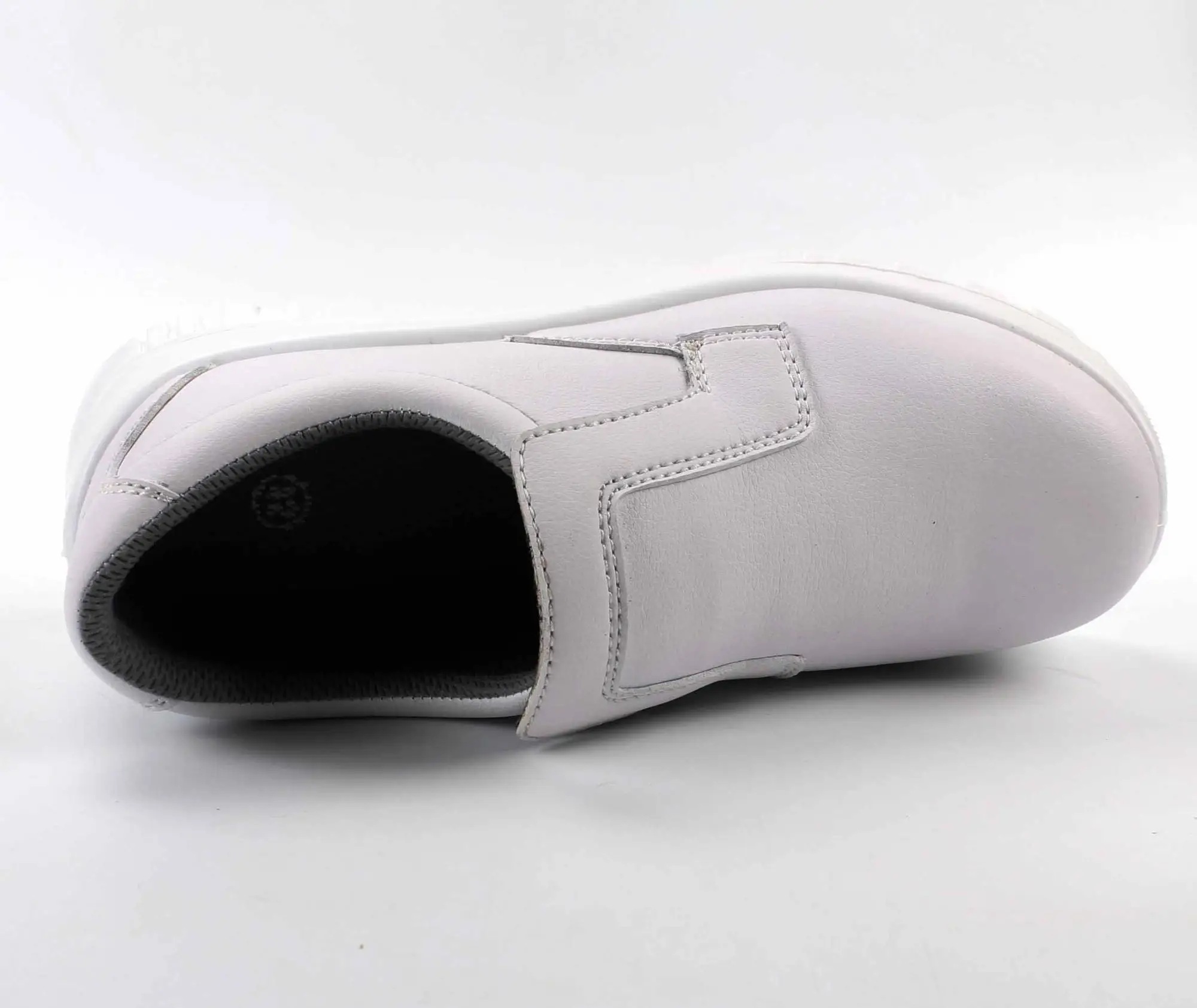 White Non Slip Rubber Sole Nursing Hospital Work Shoes In Hotel