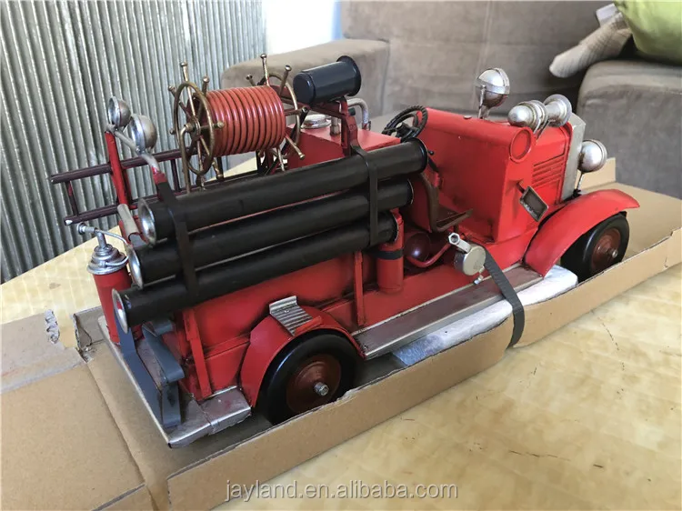 Antique Style Metal Model Fire engine Model