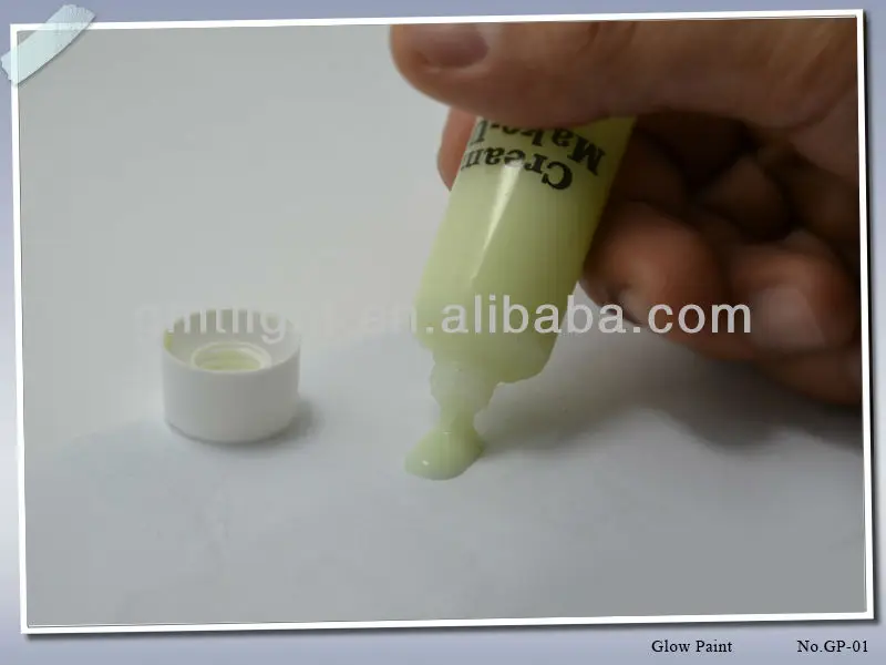 Figure_Glow Paint_GP-01_6