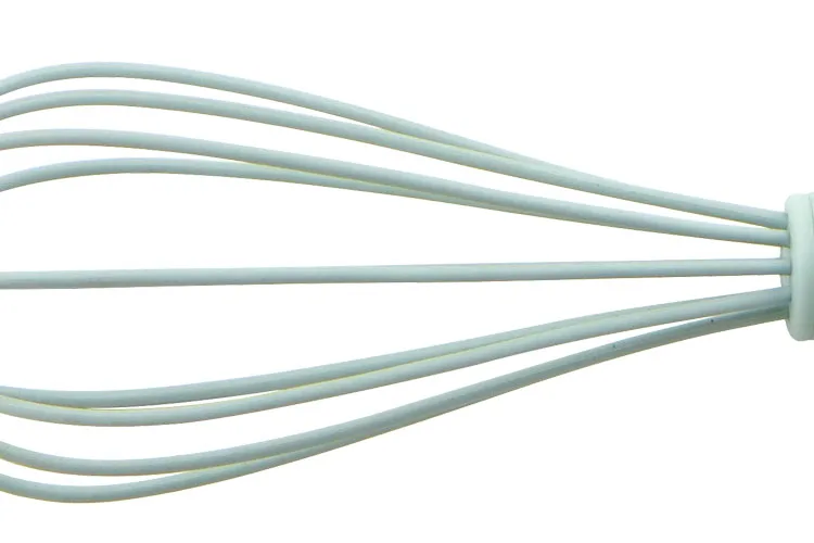 Pure Fresh and Good-looking Color Egg Whisk