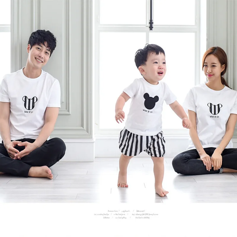 2016 New coming Family Matching outfit Soft Cotton Cartoon Head printed T shirt Mama Dad Baby