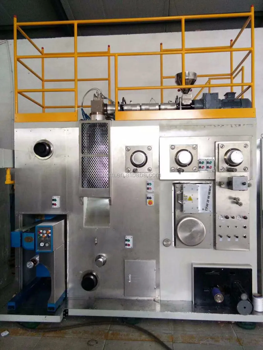 Continuous Melt Spinning Machine Specially Designed For Small