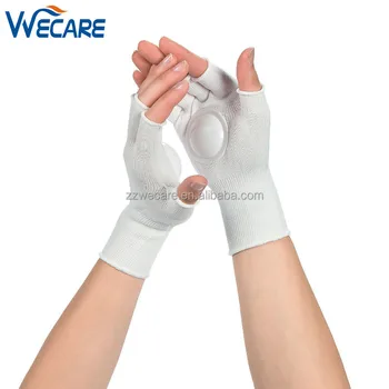 football fingerless gloves