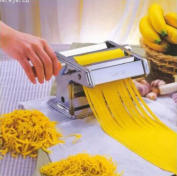 macaroni pasta maker