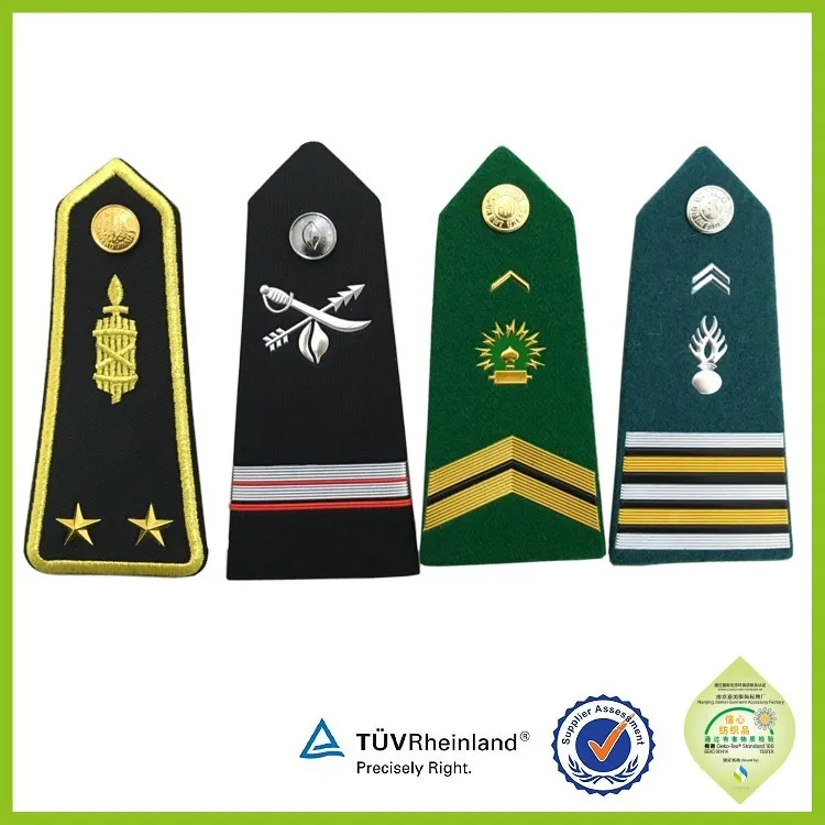 epaulette 1