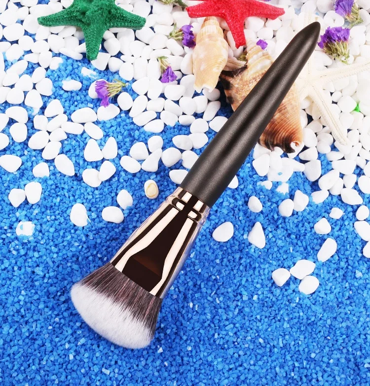 High End Black Wood Highlight Contour Brush Dense Synthetic Make Up Brush Foundation brush