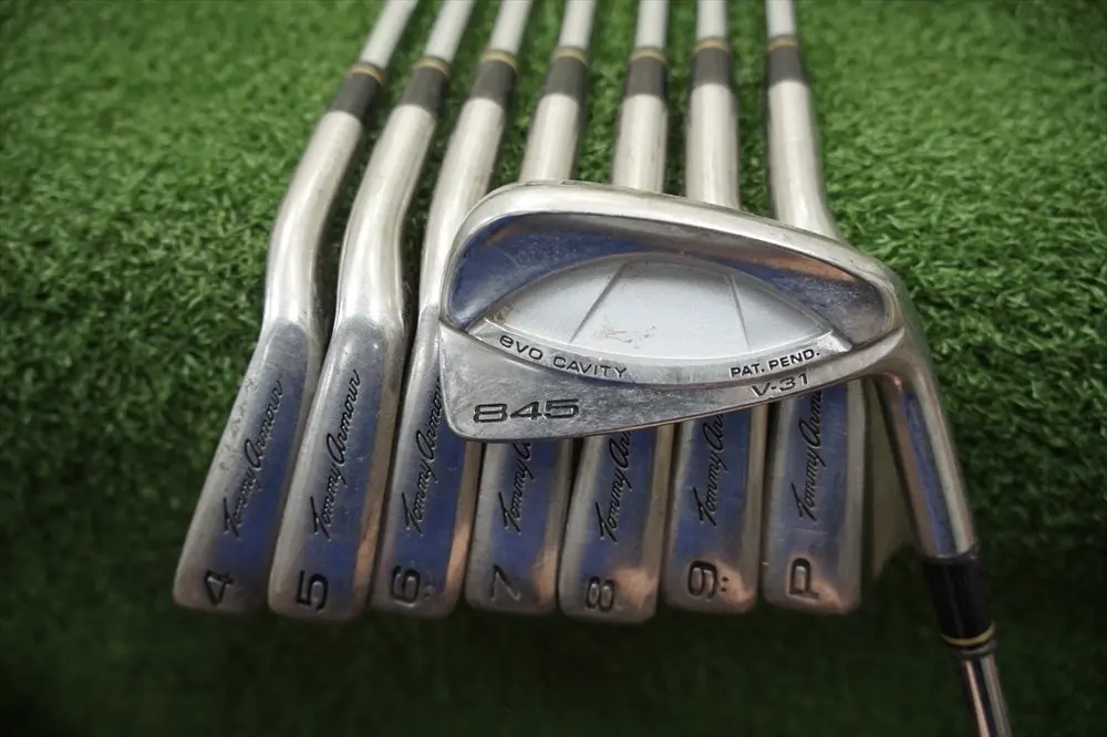 tommy armour 845 v25