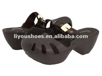Calzado doctor scholls