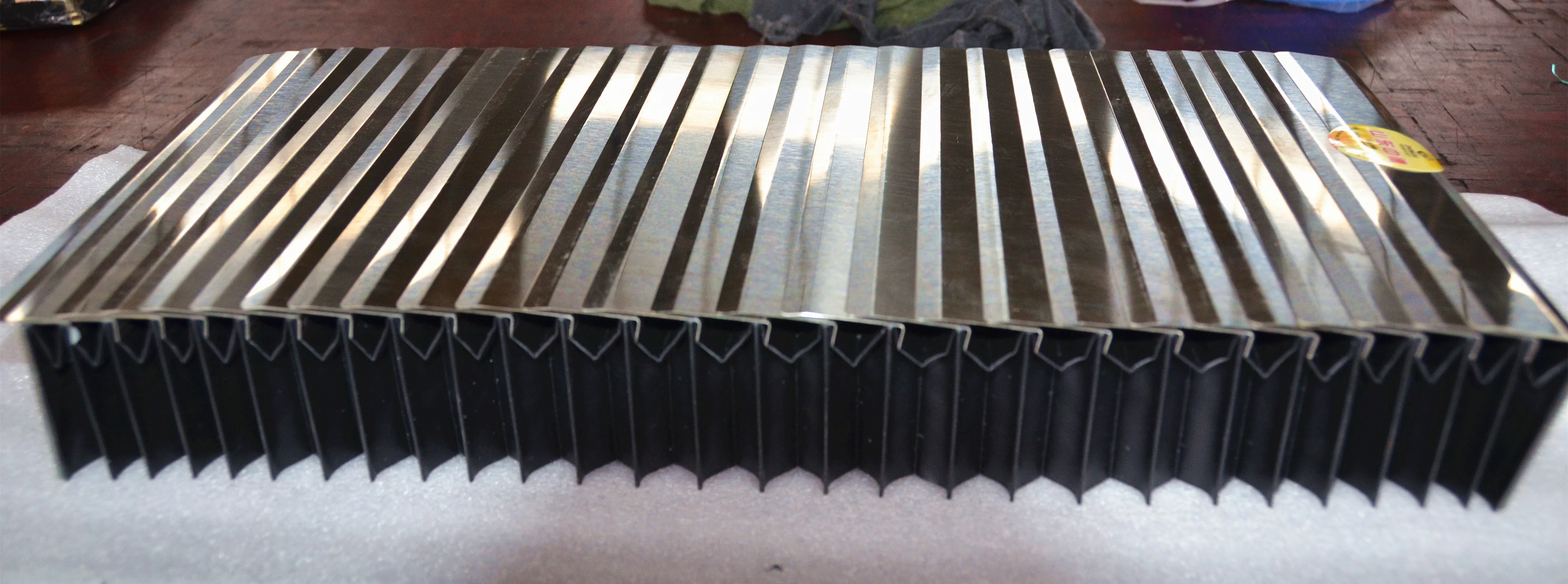 Hot Sale High Temperature Resistance Finned Flat Protective Bellows For