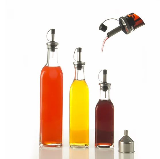 Clear Glass Traditionalstyle Square Olive Oil Bottles/ Cooking Oil