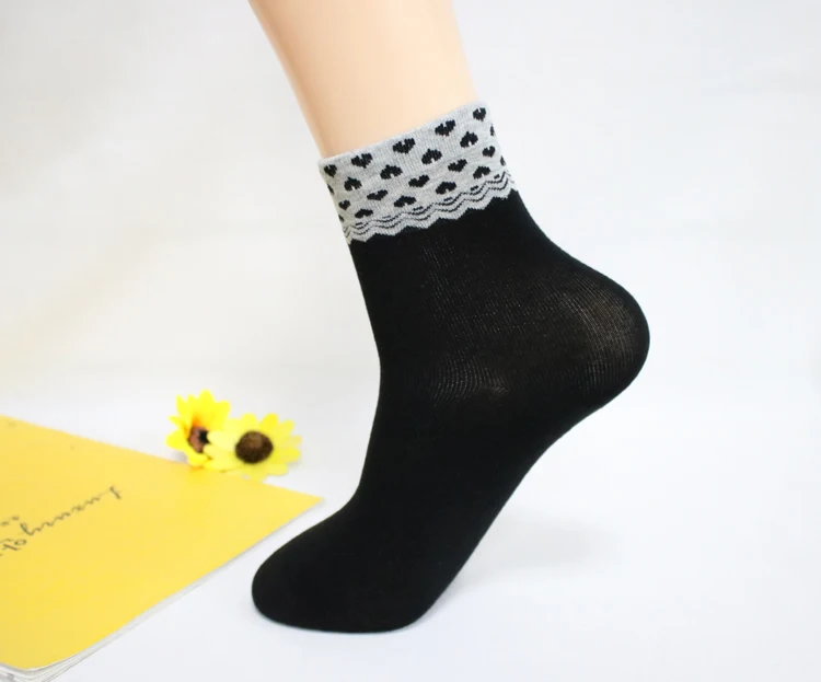 Women custom cotton sport socks