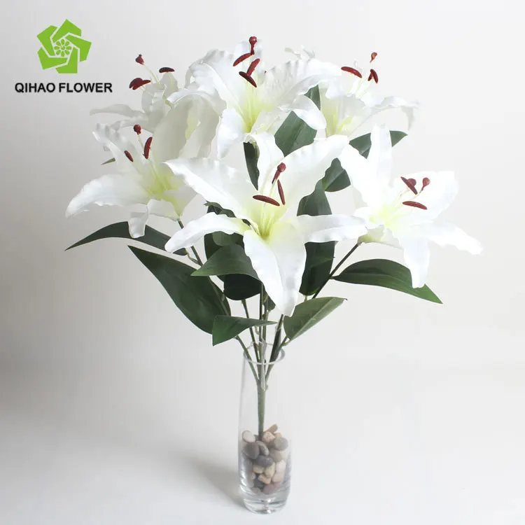 Fleur De Lys Blanc Bouquet Bouquet De Fleurs En Soie Décorative Lily Bouquet Buy Bouquet De Fleursfleur De Lys Décorativebouquet De Fleurs De Lys