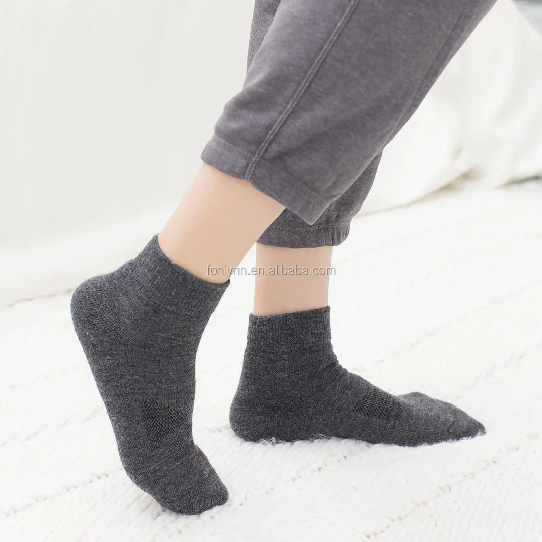 Sport Breathable Crew Mens Business Casual Merino Wool Socks