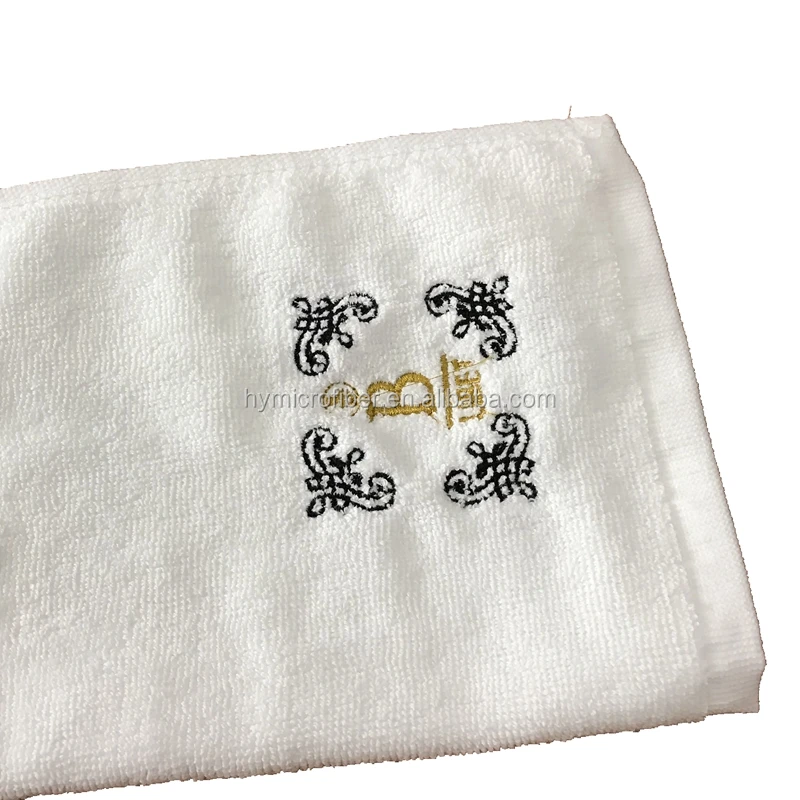hotel towel (3).jpg