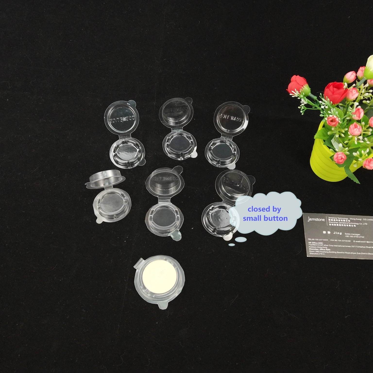 Eyeshadow clamshell  (2)_.jpg