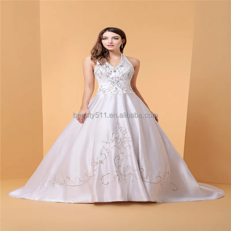 2017 Beaded Appliques Sweetheart Sweep Train Lace Trumpet Wedding