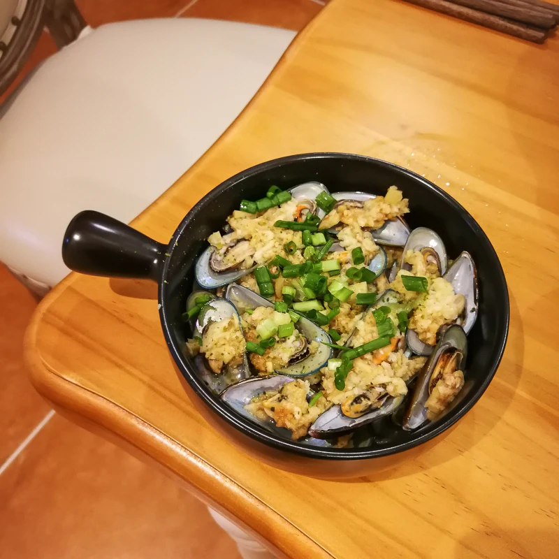 Plain white glazed health unique mexican personalized  porcelain cookware for roast