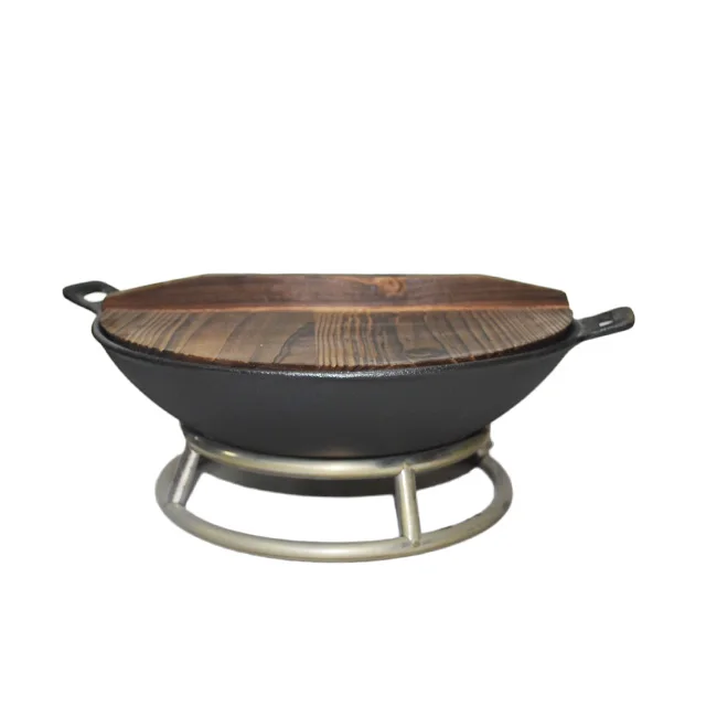
Two ears big commercial restaurant usage cast iron chinese wok with wooden lid and bracket wholesale cookware set 