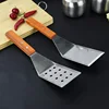 Kitchen Bakeware Baking Pastry Tools Stainless Steel Curved Baking Spatulas Cake Butter Knife with wooden handle